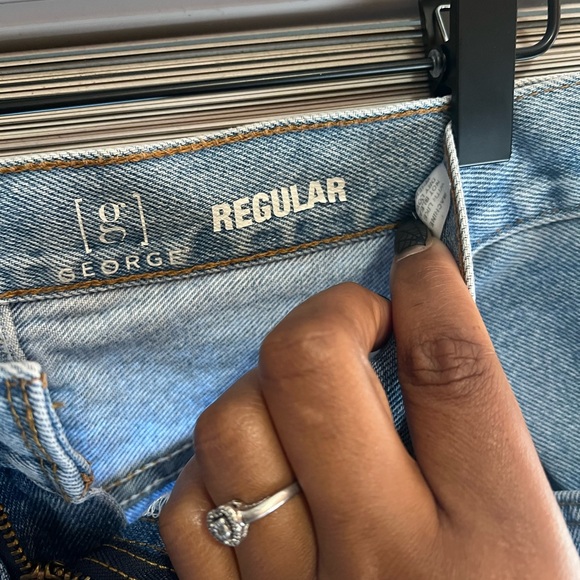 George Ripped Light Blue Jeans - Picture 7 of 9